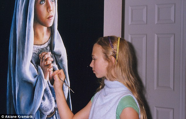 Ένα 12χρονο κορίτσι λέει ότι είδε τον Θεό και από τότε ζωγραφίζει τον Παράδεισο!